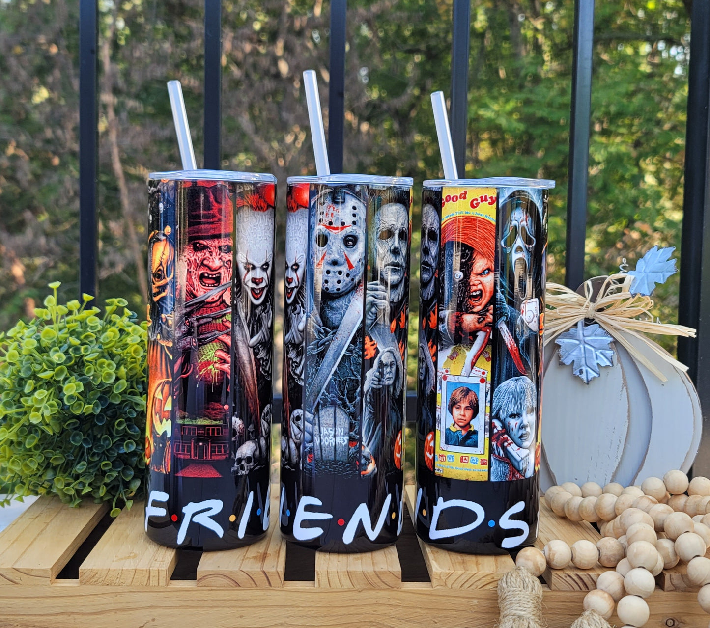 20oz FRIENDS Halloween Horror Movies Stainless Steel Double Walled Tumbler w/clear straw