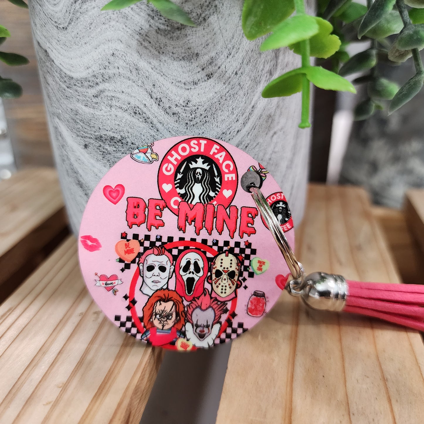 20oz Ghost Face Coffee, Be Mine, Horror Valentine Gift Box Set (Tumbler, Coasters & Keychain)