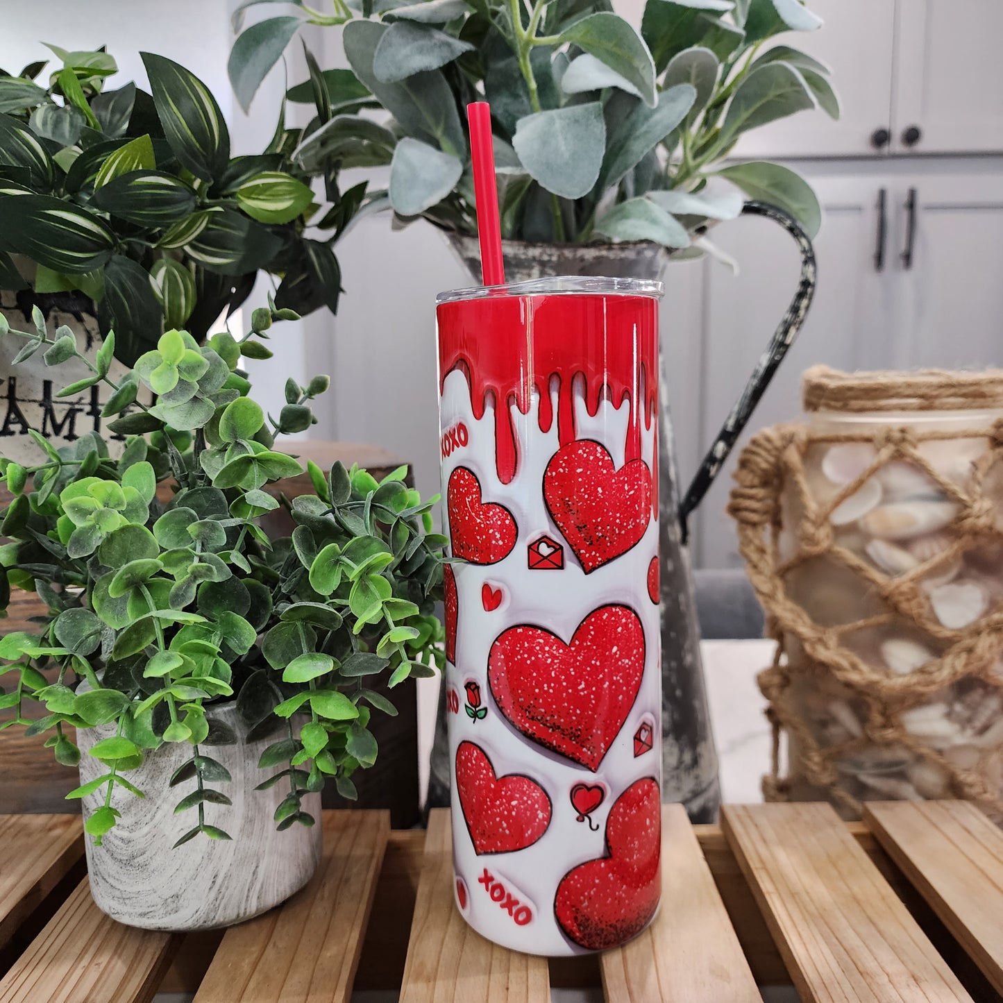 20oz Red 3D Faux Glitter Hearts, XOXO, Valentine Gift Box Set (Tumbler, Coasters & Keychain)