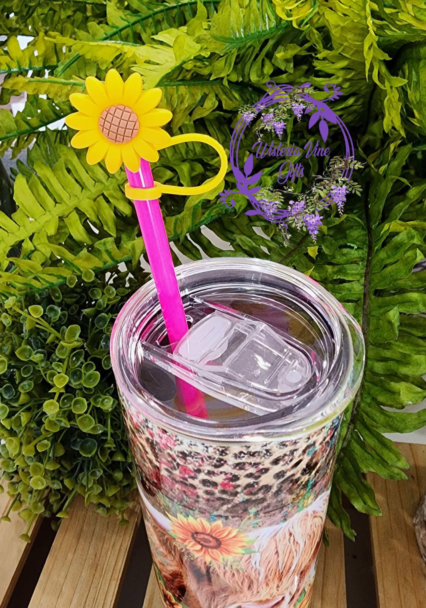 20oz MAMA Highland Cow Stainless Steel Double Walled Tumbler (w/pink straw and topper)