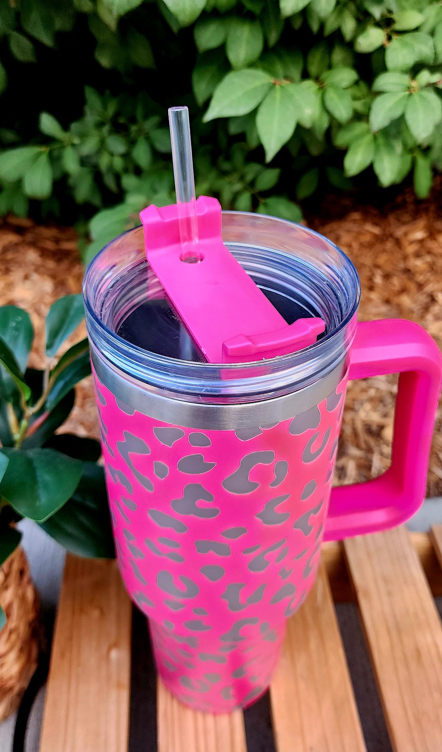 40oz Pink Leopard Stainless Steel Double Walled Tumbler w/clear straw