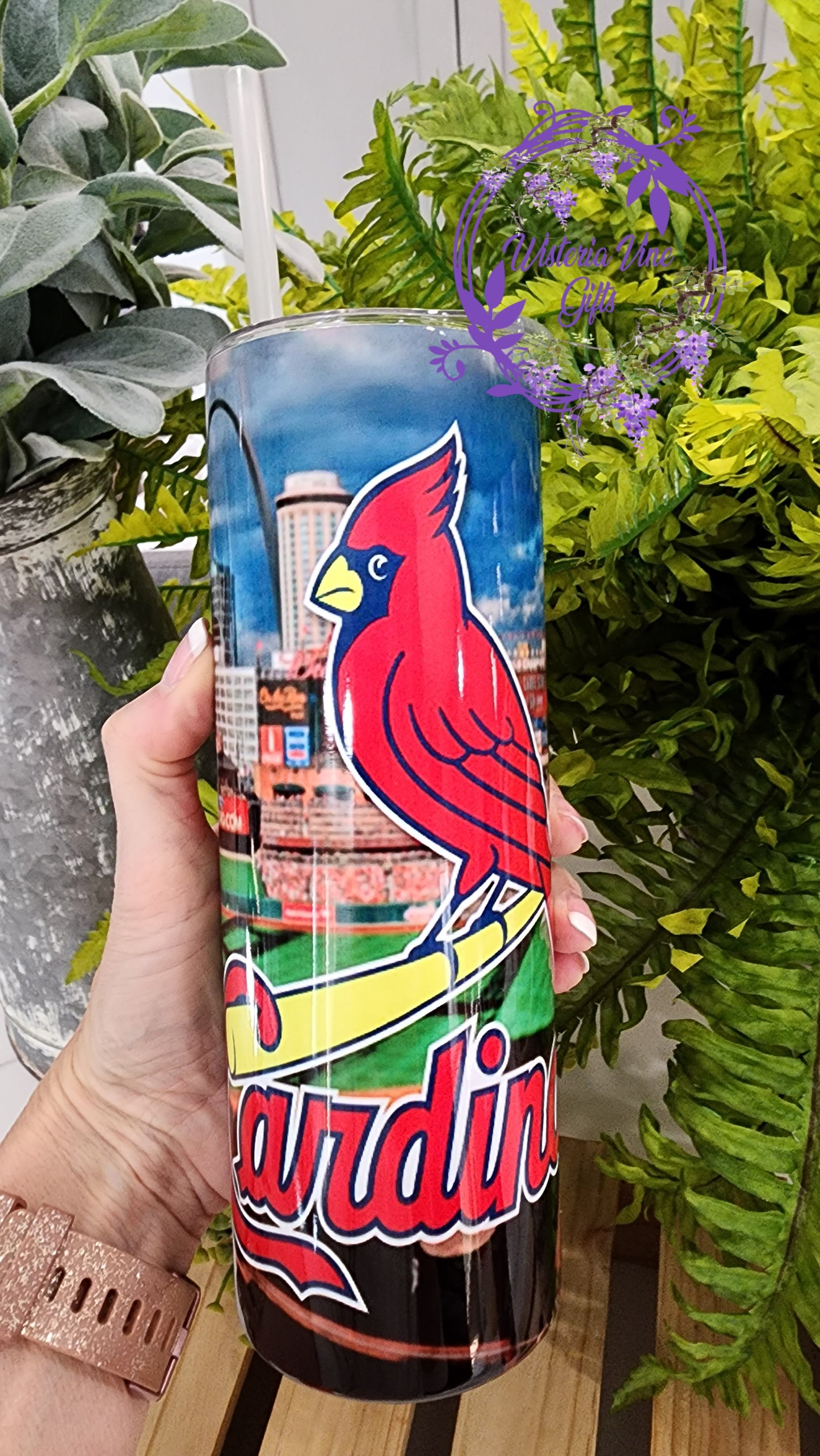 20oz Cardinals Baseball Stainless Steel Double Walled Tumbler (w/clear plastic straw)